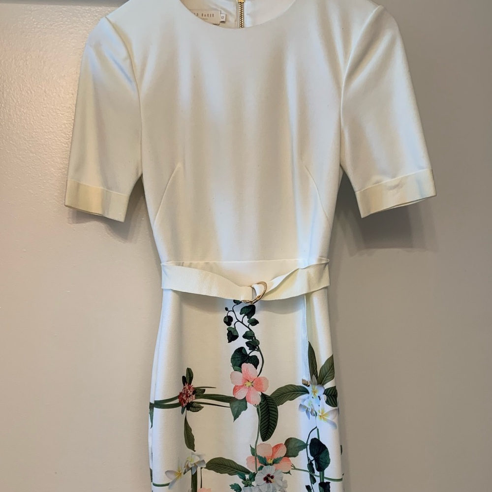 Ted Baker size 0 dress white with floral skirt print and gold Zipper